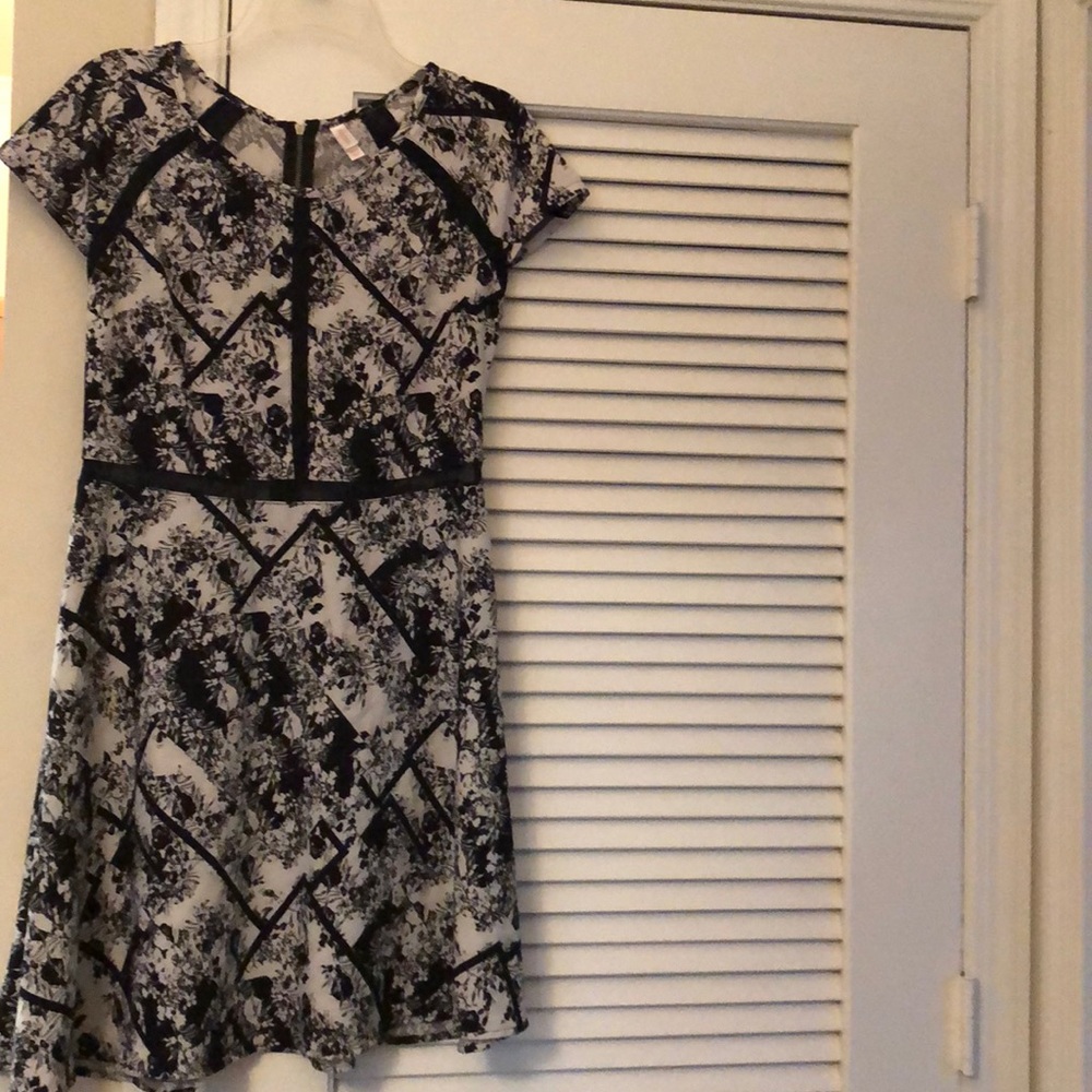 Black and white Xhilaration Dress